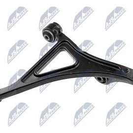 Rameno predné spodné pravé komplet s čapom CHRYSLER 300C 4WD 04-