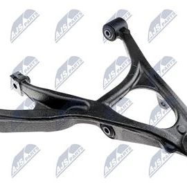 Rameno predné spodné ľavé komplet s čapom Hummer H3 05-