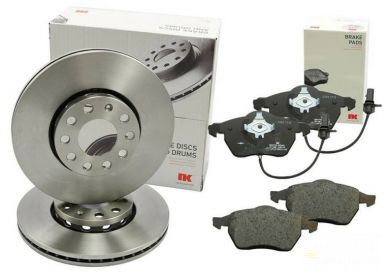 Brzdové kotúče + platničky predná náprava Alfa Romeo 166 (936)