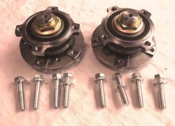 2x ložisko kolesa predné s nábojom BMW E39 + Touring