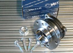 Ložisko kolesa predné komplet s nábojom BMW X5 E70 X6 E71