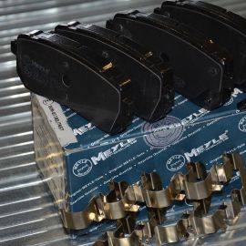 Brzdové platničky komplet zadná KIA CARNIVAL / GRAND CARNIVAL III