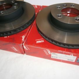 2x brzdové kotúče predné 330mm VW TOUAREG