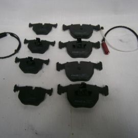 2x brzdové platničky komplet BMW E38 len 740i