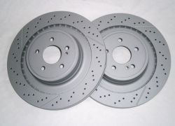 2x brzdové kotúče zadné dierované Mercedes CLS C218 X218