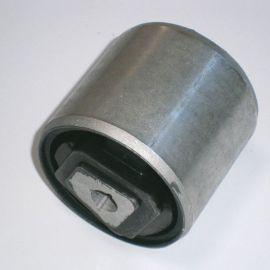 Silentblok ramena predný BMW 5 E60 + E61 IX, XD vozidlá