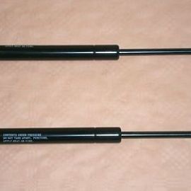 2x tlmiče vyklopových dverí Audi 80 8C,B4 od r.v. 09.1991