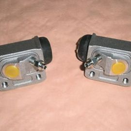 2x Brzdový valček zadný Suzuki Baleno EG od r.v. 07.1995