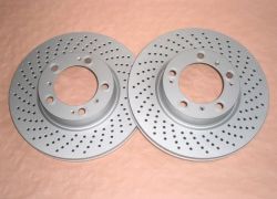 2x brzdové kotúče predné dierované Porsche Cayman od r.v. 11.2005
