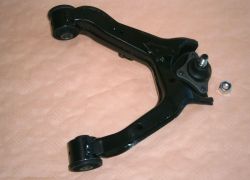 Rameno predné ľavé Mitsubishi Pajero od r.v. 04.2000