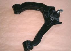 Rameno predné pravé Mitsubishi Pajero od r.v. 04.2000