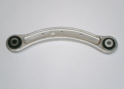 Rameno zadné horné Porsche Cayenne r.v. 09.2002