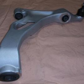 Rameno přední levé Porsche Cayenne od r.v. 09.2002