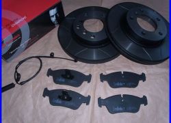 Brzdná sada přední Brembo MAXLine BMW E46