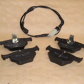 Brzdové destičky zadní včetně snímače opotřebení BMW E63-E64