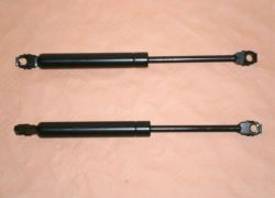 2x plynové vzpěry kufru BMW E32 od r.v. 09.1986