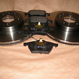 Brzdná sada přední Sharan + Galaxy + Alhambra pro 16 kola