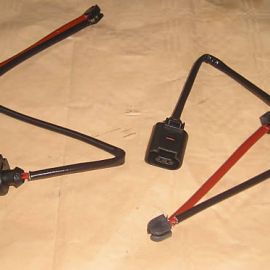 2x snímač opotřebení přední VW TOUAREG + Porsche Cayenne