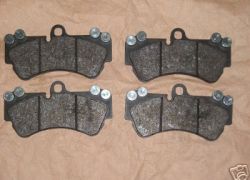 Brzdové destičky VW TOUAREG Porsche Cayenne na 17 'kola