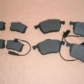 Brzdové destičky přední + zadní VW Sharan od rv 04.2000