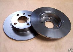 Brzdové kotouče zadní náprava Opel Corsa C + Tigra