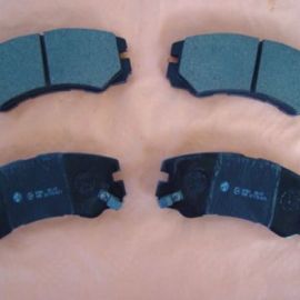 Brzdové destičky přední Opel Frontera A + B