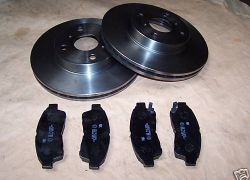 Brzdná sada přední Toyota Corolla r.v. 92-02