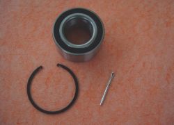 Ložisko komplet s nábojem přední Toyota Avensis od rv 09.1997