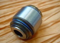 Silentblok zadní Mercedes C-klasse W203, S203