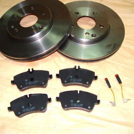 Brzdové kotouče přední + destičky přední Mercedes C-klasse W203, S203