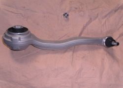 Rameno levé přední Mercedes C209, A209 CLK