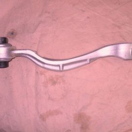 Rameno pravé spodní přední náprava Mercedes W212 / S212