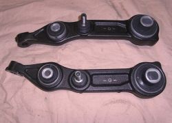 2x rameno přední náprava spodní Mercedes W211 S211