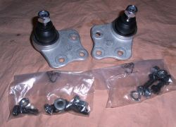 2x svislý nosný čep přední horní Mercedes W211 + S211