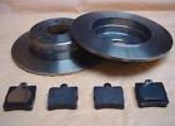 Brzdná sada komplet Mercedes W210 zadní náprava