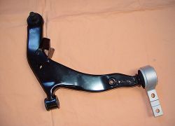 Rameno pravé přední Nissan Murano Z50 3,5l 4x4 od rv: 03.05