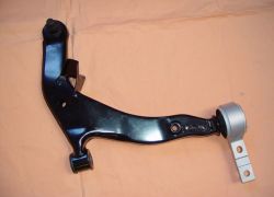 Rameno levé přední Nissan Murano Z50 3,5l 4x4 od rv 03.05