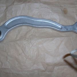 Rameno zadní horní levé Mercedes W221 CL216