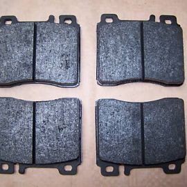 Brzdové destičky přední náprava Mercedes W140