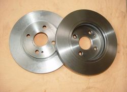 2x brzdové kotouče přední náprava Mazda 2 od: 10.2007