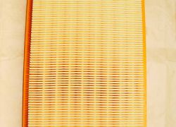 Vzduchový filtr Mazda Premacy + 323 BJ od: 98