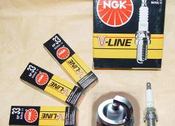 Zapalovací svíčky Mazda Premacy 1,8 + 2,0 BKR5E-11