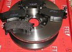 Brzdná sada přední Mazda 323 5-děrové kotouče