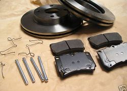 Brzdové kotouče + destičky přední Mazda 323 F Typ BA f 1,5ltr