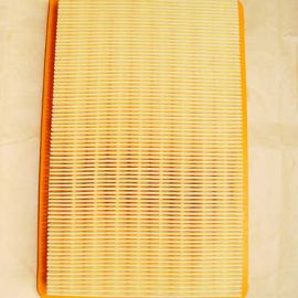 Vzduchový filtr Mazda Premacy + 323 BJ od: 98