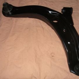 Rameno predné pravé Mazda MPV II