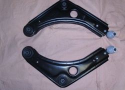 2x rameno přední náprava Ford Escort od: 90-1999