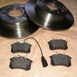Brzdná sada zadní náprava + snímač Sharan + Galaxy + Alhambra