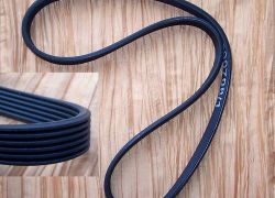 Žebrovaný klínový řemen Ford Galaxy všechny Seat