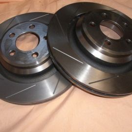 Brzdové kotouče zadní se zářezy Chrysler 300C SRT8 6,1 ltr.